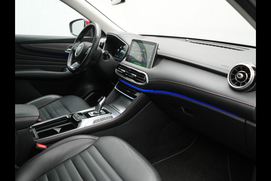 MG EHS 1.5 TGDI Luxury PHEV 258pk | Panodak | Adaptive Cruise | 360 Camera | Lederen Sportstoelen Verwarmd | Sfeerverlichting | Keyless | Apple Carplay | Blis | Navigatie | Virtual | DAB | Plug In Hybrid