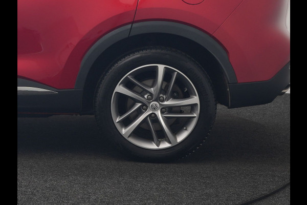 MG EHS 1.5 TGDI Luxury PHEV 258pk | Panodak | Adaptive Cruise | 360 Camera | Lederen Sportstoelen Verwarmd | Sfeerverlichting | Keyless | Apple Carplay | Blis | Navigatie | Virtual | DAB | Plug In Hybrid