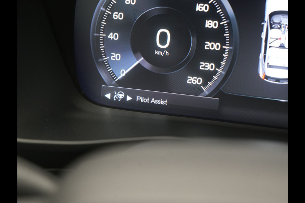 Volvo XC40 T4 Plus Bright PHEV 211pk Dealer O.H. | Adaptive Cruise | Camera | Sportstoelen Memory & Verwarmd | Harman / Kardon | Stuur Verwarmd | Apple Carplay | Keyless | Navigatie | DAB | Plug In Hybrid