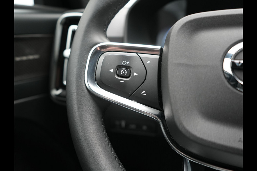Volvo XC40 T4 Plus Bright PHEV 211pk Dealer O.H. | Adaptive Cruise | Camera | Sportstoelen Memory & Verwarmd | Harman / Kardon | Stuur Verwarmd | Apple Carplay | Keyless | Navigatie | DAB | Plug In Hybrid