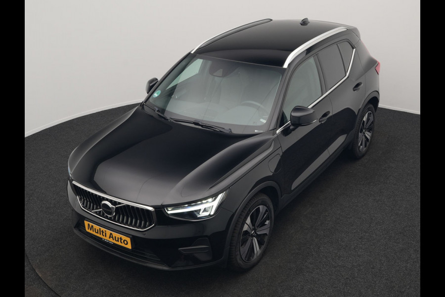 Volvo XC40 T4 Plus Bright PHEV 211pk Dealer O.H. | Adaptive Cruise | Camera | Sportstoelen Memory & Verwarmd | Harman / Kardon | Stuur Verwarmd | Apple Carplay | Keyless | Navigatie | DAB | Plug In Hybrid