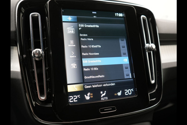 Volvo XC40 T4 Plus Bright PHEV 211pk Dealer O.H. | Adaptive Cruise | Camera | Sportstoelen Memory & Verwarmd | Harman / Kardon | Stuur Verwarmd | Apple Carplay | Keyless | Navigatie | DAB | Plug In Hybrid