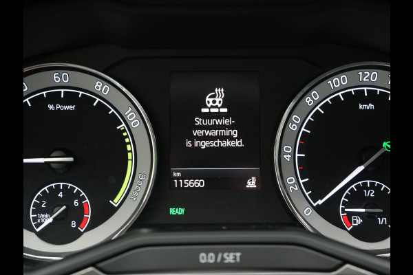 Škoda Superb Combi 1.4 TSI iV Business Edition PHEV 218pk Dealer O.H | Trekhaak af Fabriek | Crystal LED | Keyless | Apple Carplay | Sportstoelen Verwarmd | Cruise Control | 17"L.M | Plug In Hybrid