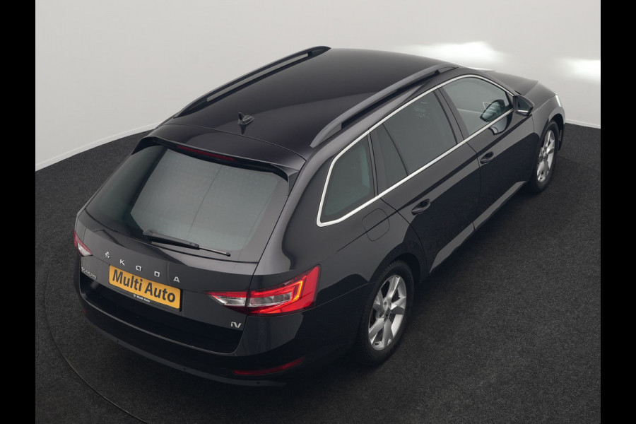 Škoda Superb Combi 1.4 TSI iV Business Edition PHEV 218pk Dealer O.H | Trekhaak af Fabriek | Crystal LED | Keyless | Apple Carplay | Sportstoelen Verwarmd | Cruise Control | 17"L.M | Plug In Hybrid