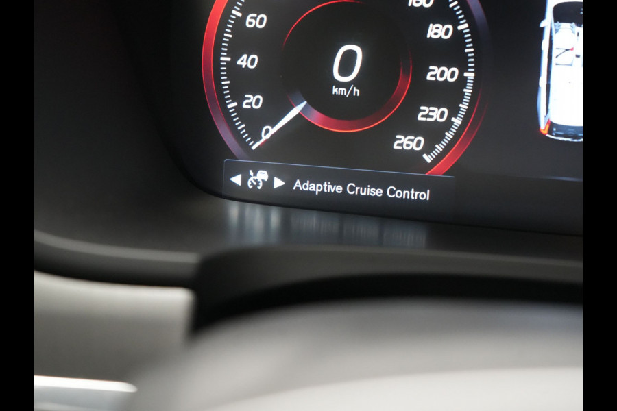 Volvo V90 T8 AWD Inscription PHEV 394pk Dealer O.H | Trekhaak af Fabriek | Panodak | Adaptive Cruise | Luxe Lederen Sportstoelen Memory | Pilot Assist | Camera | 19 "L.M | Apple Carplay | Plug In Hybrid