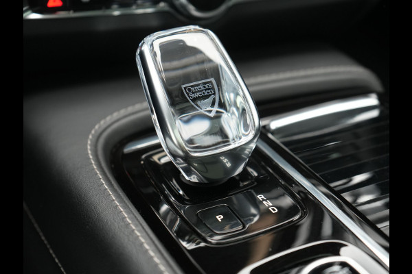Volvo V90 T8 AWD Inscription PHEV 394pk Dealer O.H | Trekhaak af Fabriek | Panodak | Adaptive Cruise | Luxe Lederen Sportstoelen Memory | Pilot Assist | Camera | 19 "L.M | Apple Carplay | Plug In Hybrid