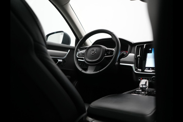 Volvo V90 T8 AWD Inscription PHEV 394pk Dealer O.H | Trekhaak af Fabriek | Panodak | Adaptive Cruise | Luxe Lederen Sportstoelen Memory | Pilot Assist | Camera | 19 "L.M | Apple Carplay | Plug In Hybrid