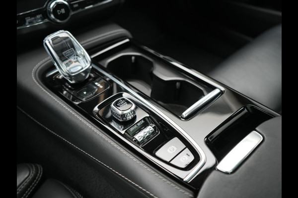 Volvo V90 T8 AWD Inscription PHEV 394pk Dealer O.H | Trekhaak af Fabriek | Panodak | Adaptive Cruise | Luxe Lederen Sportstoelen Memory | Pilot Assist | Camera | 19 "L.M | Apple Carplay | Plug In Hybrid