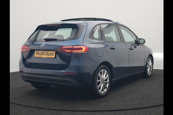 Mercedes-Benz B-Klasse 250 e PHEV 218pk Dealer O.H | Panodak | Camera | Multibeam LED | Parkassist | Stoelverwarming | Navi Full Map | 17"L.M | Climate Control | Plug In Hybrid