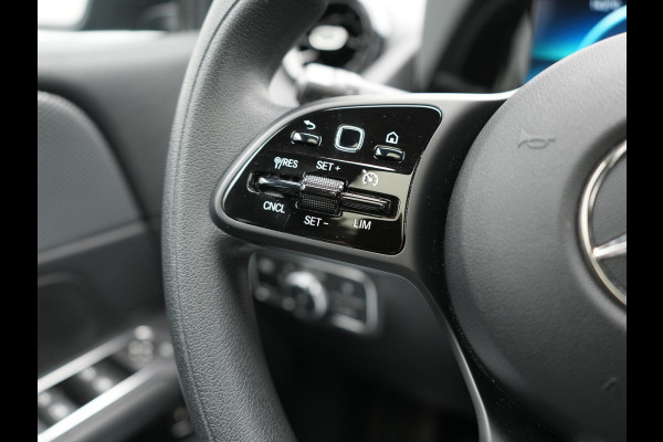 Mercedes-Benz B-Klasse 250 e PHEV 218pk Dealer O.H | Panodak | Camera | Multibeam LED | Parkassist | Stoelverwarming | Navi Full Map | 17"L.M | Climate Control | Plug In Hybrid