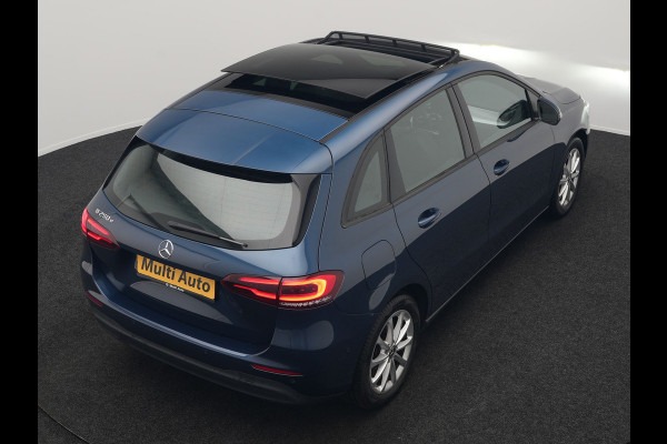 Mercedes-Benz B-Klasse 250 e PHEV 218pk Dealer O.H | Panodak | Camera | Multibeam LED | Parkassist | Stoelverwarming | Navi Full Map | 17"L.M | Climate Control | Plug In Hybrid