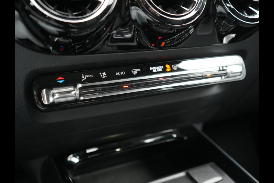 Mercedes-Benz B-Klasse 250 e PHEV 218pk Dealer O.H | Panodak | Camera | Multibeam LED | Parkassist | Stoelverwarming | Navi Full Map | 17"L.M | Climate Control | Plug In Hybrid