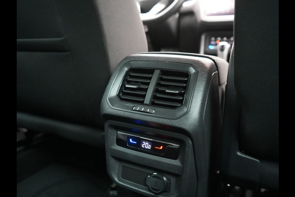 Volkswagen Tiguan 1.4 TSI eHybrid Active PHEV 245pk Dealer O.H | Adaptive Cruise | Camera | Parkassist | Stoelverwarming | Keyless | Apple Carplay | BLIS | Plug In Hybrid