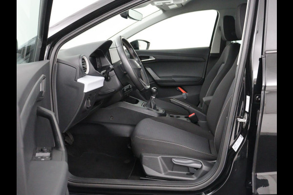 Seat Ibiza 1.0 EcoTSI Style Business Intense | Stoelverwarming | Virtual Cockpit | Carplay | Navigatie | Full LED | DAB | Parkeerhulp | Cruise control | Climate control | Getint glas