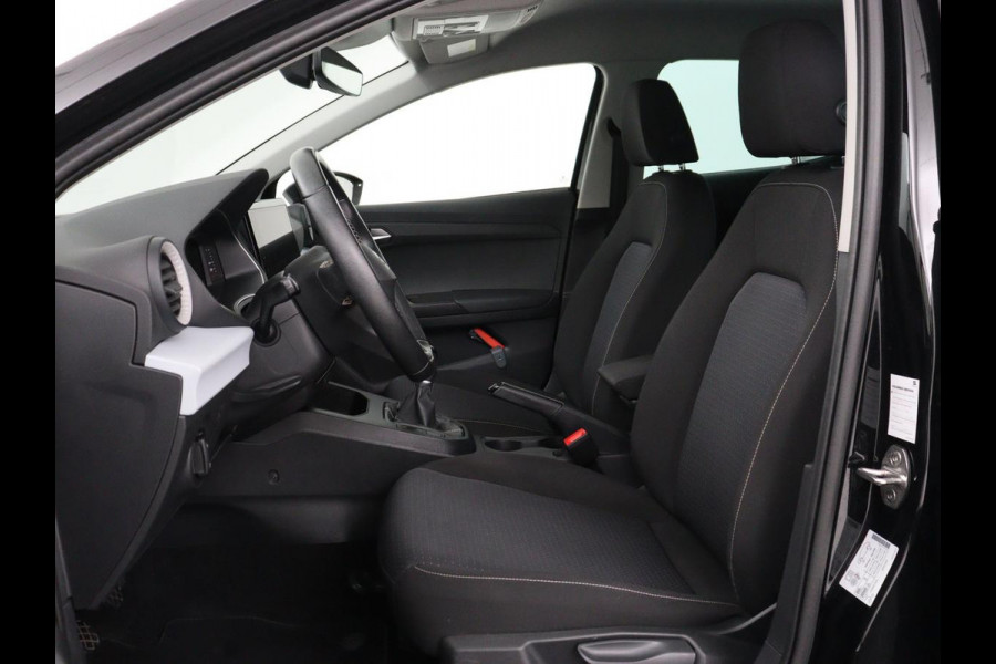 Seat Ibiza 1.0 EcoTSI Style Business Intense | Stoelverwarming | Virtual Cockpit | Carplay | Navigatie | Full LED | DAB | Parkeerhulp | Cruise control | Climate control | Getint glas