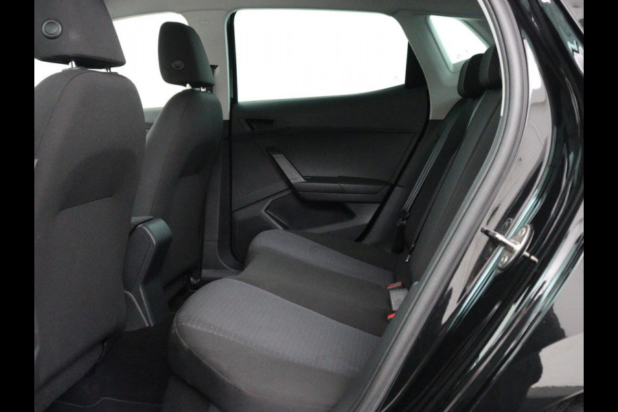 Seat Ibiza 1.0 EcoTSI Style Business Intense | Stoelverwarming | Virtual Cockpit | Carplay | Navigatie | Full LED | DAB | Parkeerhulp | Cruise control | Climate control | Getint glas