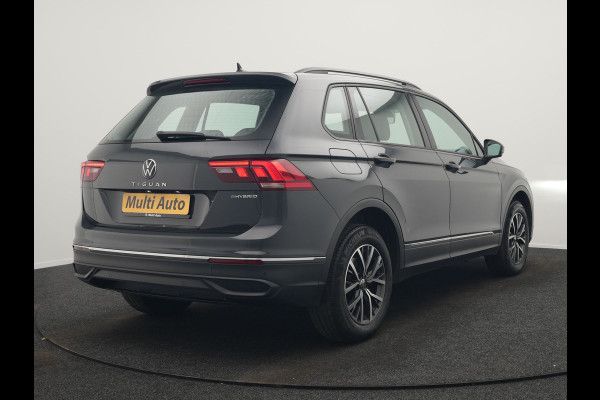 Volkswagen Tiguan 1.4 TSI eHybrid Life PHEV 245pk | Adaptive Cruise | Lederen Sportstoelen Memory & Verwarmd | Stuur Verwarmd | Virtual Cockpit | Navigatie | DAB | Plug In Hybrid