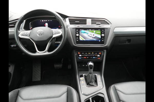 Volkswagen Tiguan 1.4 TSI eHybrid Life PHEV 245pk | Adaptive Cruise | Lederen Sportstoelen Memory & Verwarmd | Stuur Verwarmd | Virtual Cockpit | Navigatie | DAB | Plug In Hybrid