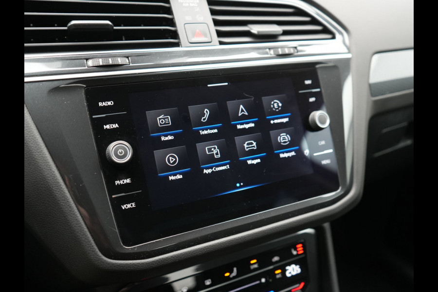 Volkswagen Tiguan 1.4 TSI eHybrid Life PHEV 245pk | Adaptive Cruise | Lederen Sportstoelen Memory & Verwarmd | Stuur Verwarmd | Virtual Cockpit | Navigatie | DAB | Plug In Hybrid
