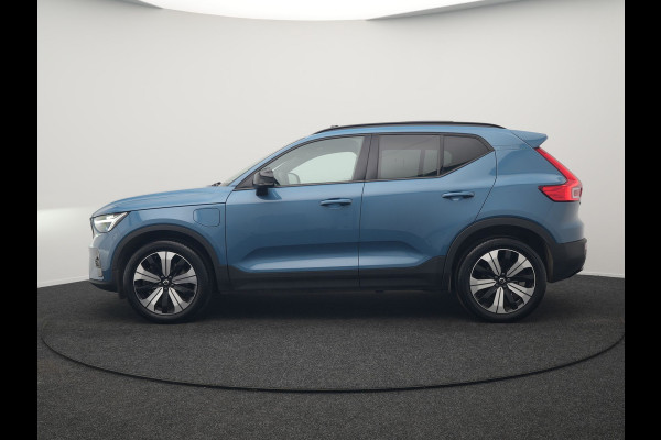 Volvo XC40 T5 Ultimate Dark PHEV 263pk Dealer O.H. | Panodak | Adaptive Cruise | 360 Camera | Harman / Kardon | Alcantara Sportstoelen Memory & Verwarmd | Stuur Verwarmd | Apple Carplay | Keyless | Virtual | Navigatie | DAB | Plug In Hybrid
