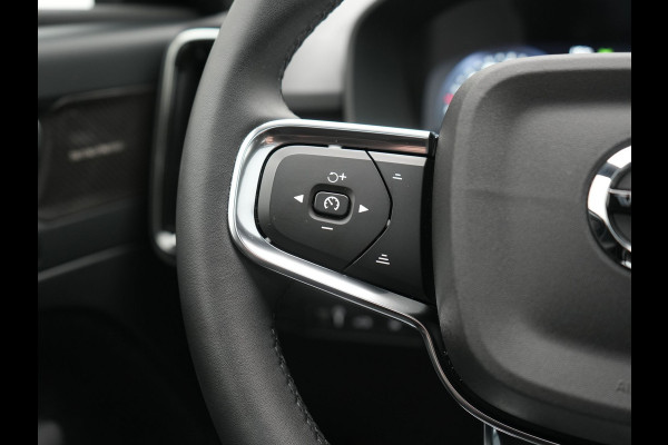 Volvo XC40 T5 Ultimate Dark PHEV 263pk Dealer O.H. | Panodak | Adaptive Cruise | 360 Camera | Harman / Kardon | Alcantara Sportstoelen Memory & Verwarmd | Stuur Verwarmd | Apple Carplay | Keyless | Virtual | Navigatie | DAB | Plug In Hybrid