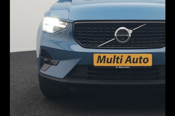 Volvo XC40 T5 Ultimate Dark PHEV 263pk Dealer O.H. | Panodak | Adaptive Cruise | 360 Camera | Harman / Kardon | Alcantara Sportstoelen Memory & Verwarmd | Stuur Verwarmd | Apple Carplay | Keyless | Virtual | Navigatie | DAB | Plug In Hybrid