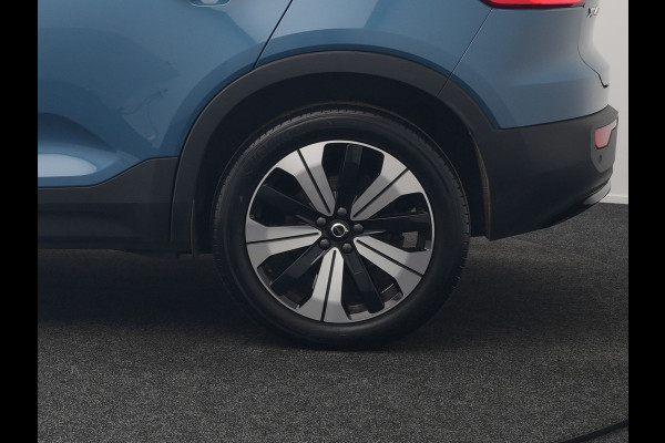 Volvo XC40 T5 Ultimate Dark PHEV 263pk Dealer O.H. | Panodak | Adaptive Cruise | 360 Camera | Harman / Kardon | Alcantara Sportstoelen Memory & Verwarmd | Stuur Verwarmd | Apple Carplay | Keyless | Virtual | Navigatie | DAB | Plug In Hybrid