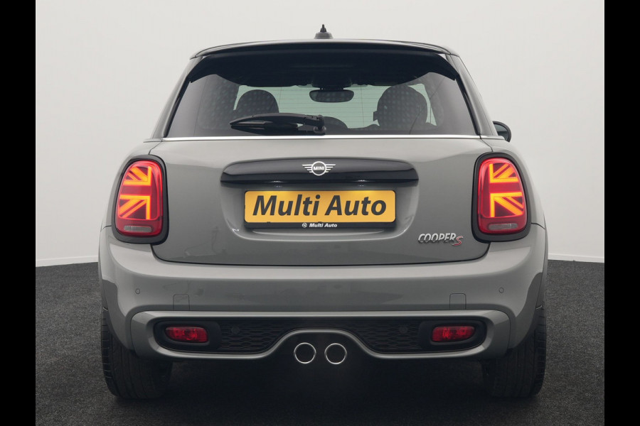 MINI Mini 2.0 Cooper S Chili 192pk 5 Deurs | Apple Carplay | Sportstoelen Verwarmd | Union Jack Achterlichten | 17"L.M | LED Koplampen | Navigatie Full Map | DAB | Cruise Control |