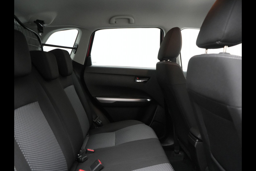 Suzuki Vitara 1.5 Hybrid Select Automaat Dealer O.H 15.055 KM | Adaptive Cruise | Keyless | LED Koplampen | Stoelverwarming | Camera | Apple Carplay | 17"L.M |