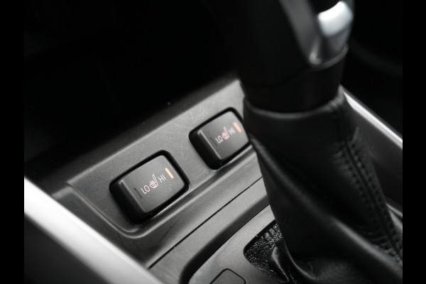 Suzuki Vitara 1.5 Hybrid Select Automaat Dealer O.H 15.055 KM | Adaptive Cruise | Keyless | LED Koplampen | Stoelverwarming | Camera | Apple Carplay | 17"L.M |