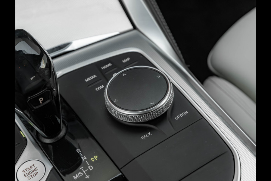 BMW 4 Serie Coupé M440i xDrive - Dak - Lasers - Driving Ass Prof - Standkachel - Trekhaak