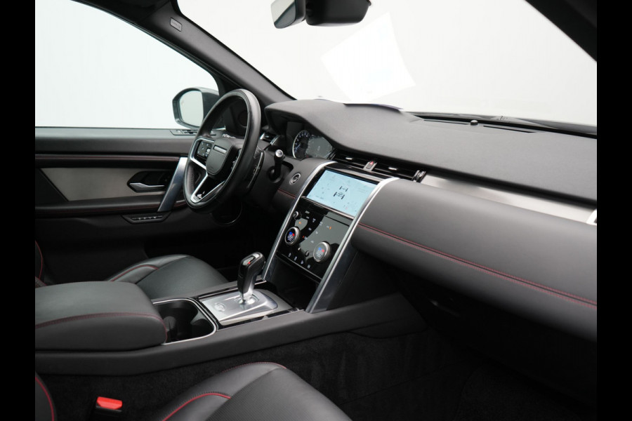 Land Rover Discovery Sport P300e R-Dynamic HSE PHEV 300pk Dealer O.H. | Trekhaak Af Fabriek | Adaptive Cruise | Meridian Audio | Camera | Lederen Sportstoelen Memory & Verwarmd | 20"L.M | Matrix LED | Apple Carplay | Keyless | Stuur Verwarmd | Blis | Plug In Hy