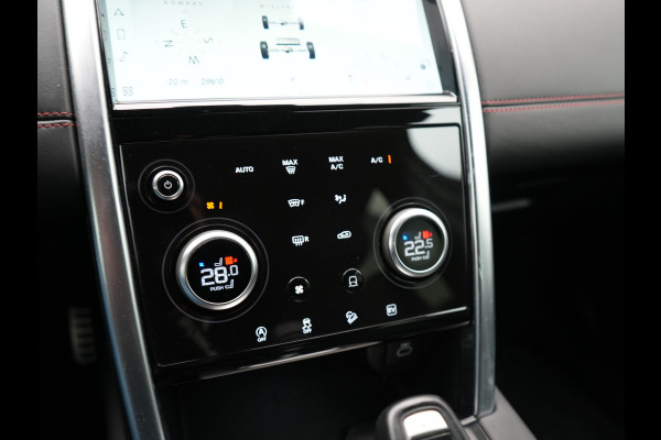 Land Rover Discovery Sport P300e R-Dynamic HSE PHEV 300pk Dealer O.H. | Trekhaak Af Fabriek | Adaptive Cruise | Meridian Audio | Camera | Lederen Sportstoelen Memory & Verwarmd | 20"L.M | Matrix LED | Apple Carplay | Keyless | Stuur Verwarmd | Blis | Plug In Hy