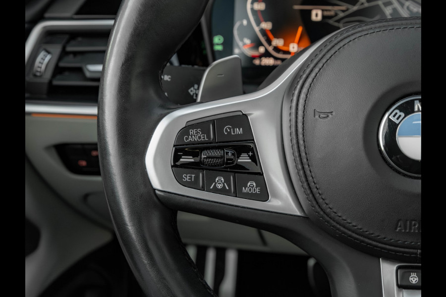 BMW 4 Serie Coupé M440i xDrive - Dak - Lasers - Driving Ass Prof - Standkachel - Trekhaak