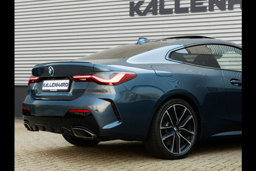 BMW 4 Serie Coupé M440i xDrive - Dak - Lasers - Driving Ass Prof - Standkachel - Trekhaak