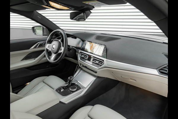 BMW 4 Serie Coupé M440i xDrive - Dak - Lasers - Driving Ass Prof - Standkachel - Trekhaak
