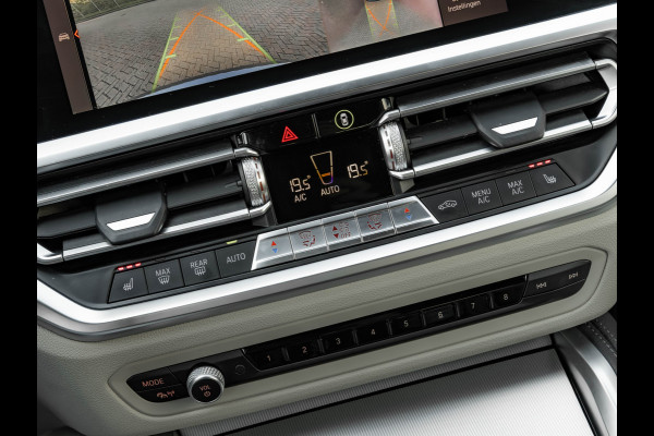 BMW 4 Serie Coupé M440i xDrive - Dak - Lasers - Driving Ass Prof - Standkachel - Trekhaak