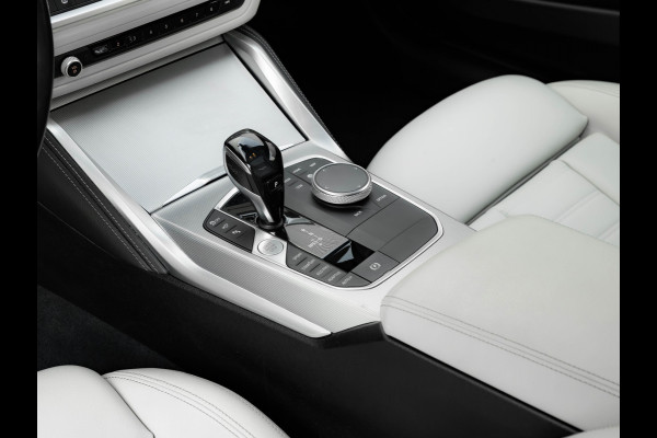 BMW 4 Serie Coupé M440i xDrive - Dak - Lasers - Driving Ass Prof - Standkachel - Trekhaak