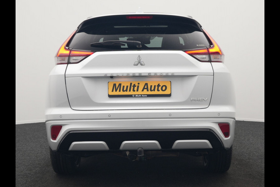 Mitsubishi Eclipse Cross 2.4 Instyle PHEV 188pk Dealer O.H | Trekhaak Afn. | Panodak | Adaptive Cruise | 360 Camera | Lederen Sportstoelen & Stuur Verwarmd | Keyless | Apple Carplay | Blis | Navigatie | Lane Assist | Plug In Hybrid