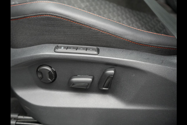 Seat Tarraco 1.4 TSI e-Hybrid FR PHEV 245pk | Trekhaak Af Fabriek | Panodak | Adaptive Cruise | 360 Camera | Alcantara Sportstoelen Memory & Verwarmd | Sfeerverlichting | Stuur Verwarmd | Apple Carplay | Keyless | Blis | Plug In Hybrid