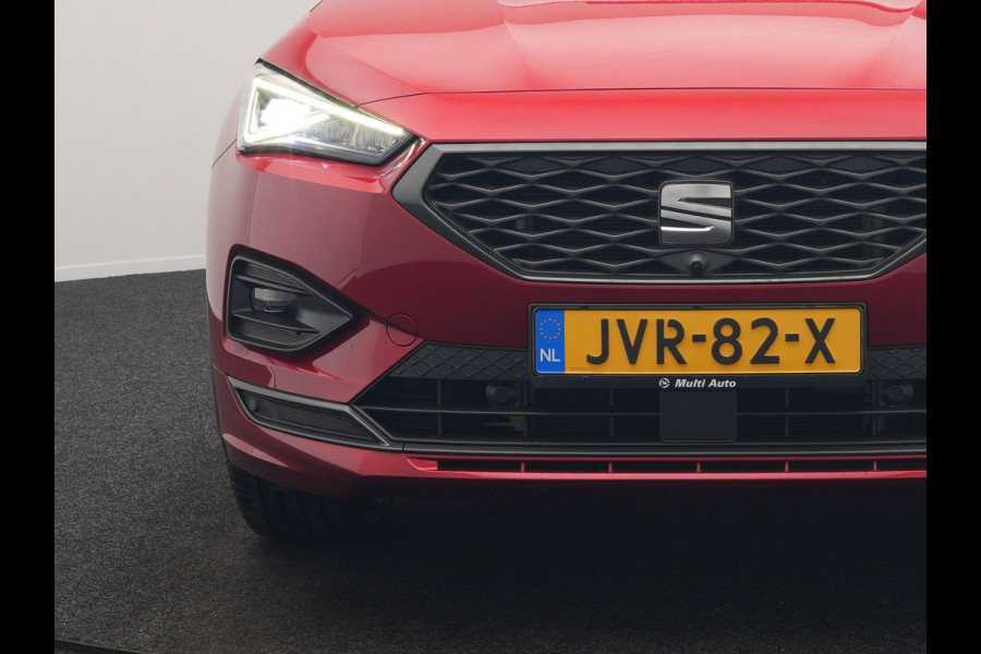 Seat Tarraco 1.4 TSI e-Hybrid FR PHEV 245pk | Trekhaak Af Fabriek | Panodak | Adaptive Cruise | 360 Camera | Alcantara Sportstoelen Memory & Verwarmd | Sfeerverlichting | Stuur Verwarmd | Apple Carplay | Keyless | Blis | Plug In Hybrid