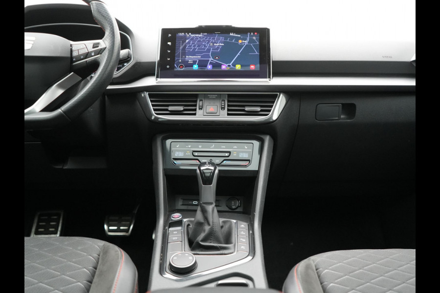 Seat Tarraco 1.4 TSI e-Hybrid FR PHEV 245pk | Trekhaak Af Fabriek | Panodak | Adaptive Cruise | 360 Camera | Alcantara Sportstoelen Memory & Verwarmd | Sfeerverlichting | Stuur Verwarmd | Apple Carplay | Keyless | Blis | Plug In Hybrid