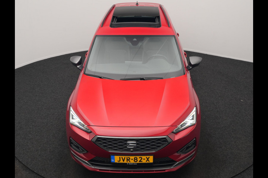 Seat Tarraco 1.4 TSI e-Hybrid FR PHEV 245pk | Trekhaak Af Fabriek | Panodak | Adaptive Cruise | 360 Camera | Alcantara Sportstoelen Memory & Verwarmd | Sfeerverlichting | Stuur Verwarmd | Apple Carplay | Keyless | Blis | Plug In Hybrid