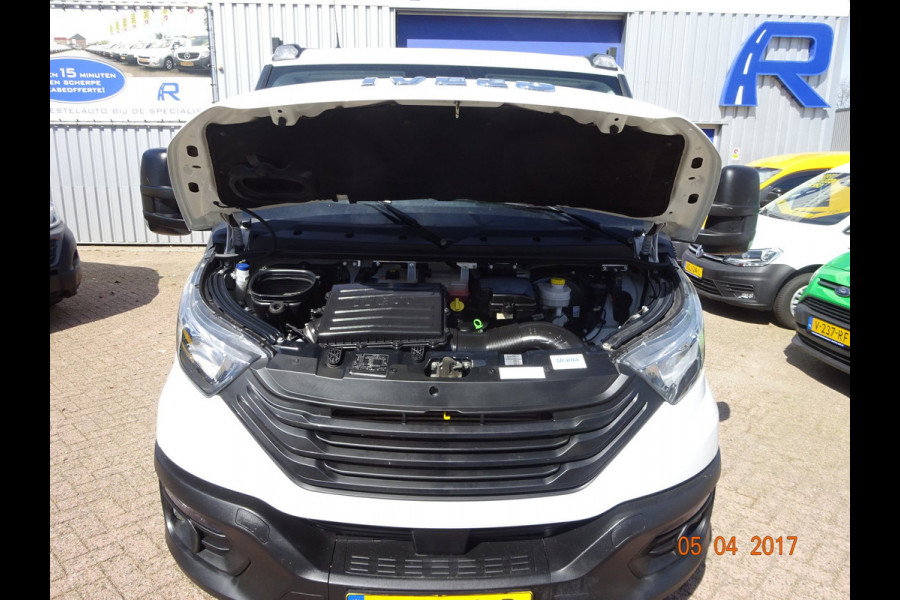Iveco Daily 35C14 2.3 Open laadbak Pick up Dubbel lucht in zeer nette staat.