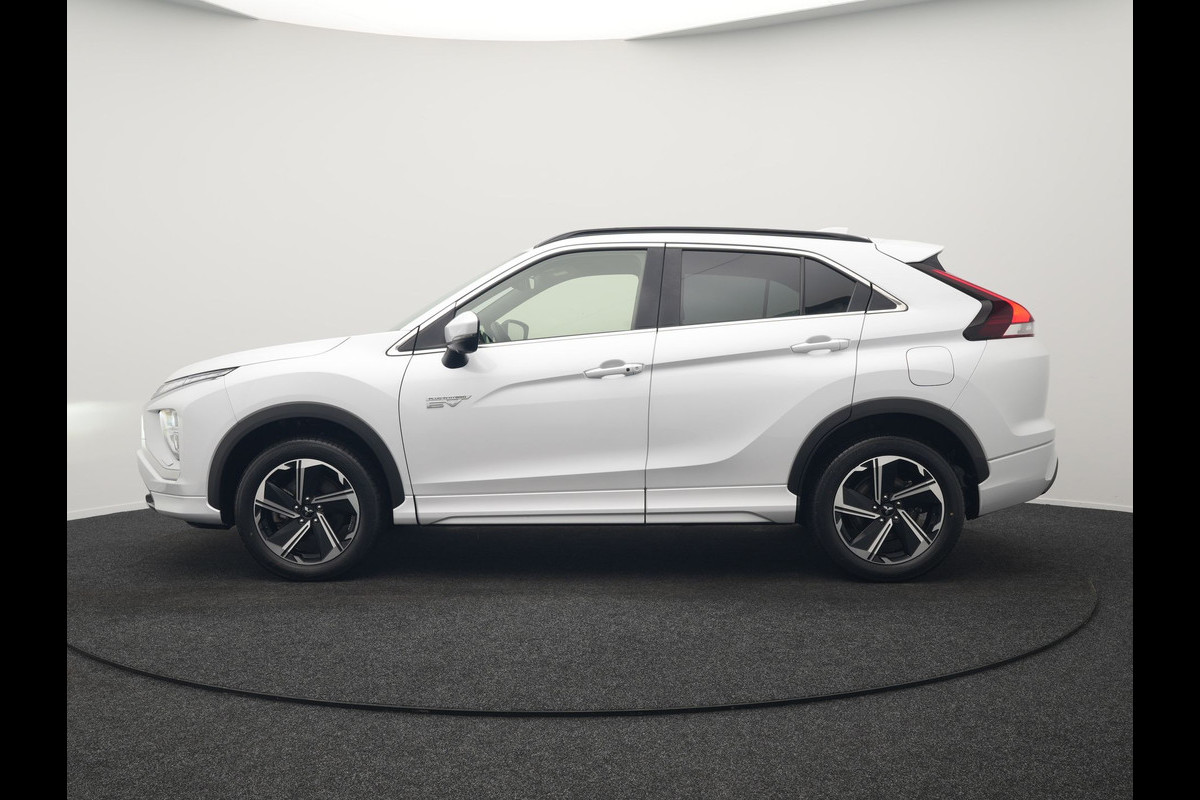 Mitsubishi Eclipse Cross 2.4 Intense+ PHEV 188pk Dealer O.H. | Adaptive Cruise | 360 Camera | Alcantara Sportstoelen & Stuur Verwarmd | Apple Carplay | Keyless | Blis | Navigatie Via TomTom | DAB | Plug In Hybrid