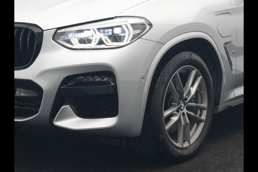 BMW X3 xDrive30e M Sport PHEV 293pk Dealer O.H. | Trekhaak Af Fabriek | Head Up | Camera | Sportstoelen Verwarmd | Apple Carplay | Keyless | Blis | Sfeerverlichting | Virtual | Navigatie | DAB | Plug In Hybrid