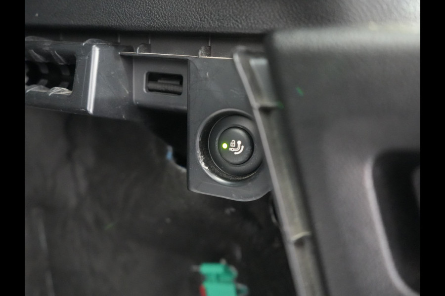 BMW X3 xDrive30e M Sport PHEV 293pk Dealer O.H. | Trekhaak Af Fabriek | Head Up | Camera | Sportstoelen Verwarmd | Apple Carplay | Keyless | Blis | Sfeerverlichting | Virtual | Navigatie | DAB | Plug In Hybrid