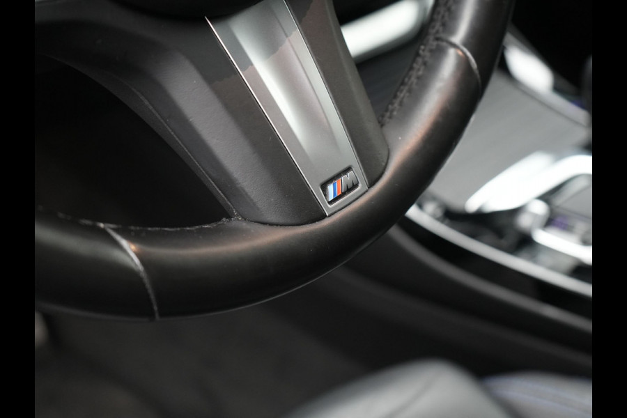 BMW X3 xDrive30e M Sport PHEV 293pk Dealer O.H. | Trekhaak Af Fabriek | Head Up | Camera | Sportstoelen Verwarmd | Apple Carplay | Keyless | Blis | Sfeerverlichting | Virtual | Navigatie | DAB | Plug In Hybrid
