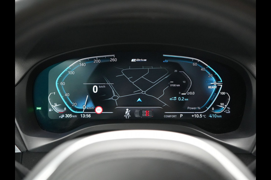 BMW X3 xDrive30e M Sport PHEV 293pk Dealer O.H. | Trekhaak Af Fabriek | Head Up | Camera | Sportstoelen Verwarmd | Apple Carplay | Keyless | Blis | Sfeerverlichting | Virtual | Navigatie | DAB | Plug In Hybrid