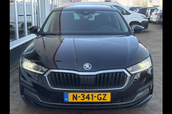 Škoda Octavia Combi 1.0 TSI Business Edition Plus | Memory Stoelen | Stuur Verwarming | Parkeer Sensoren